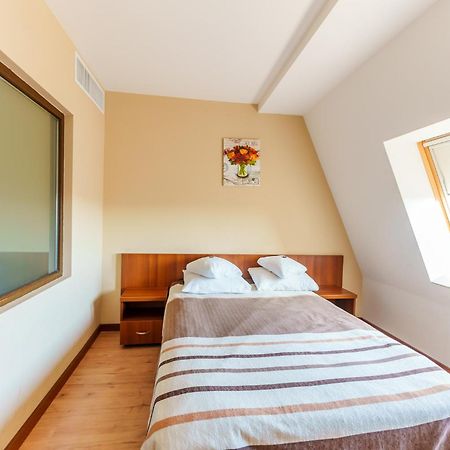 Hotel Crisana Arad Esterno foto