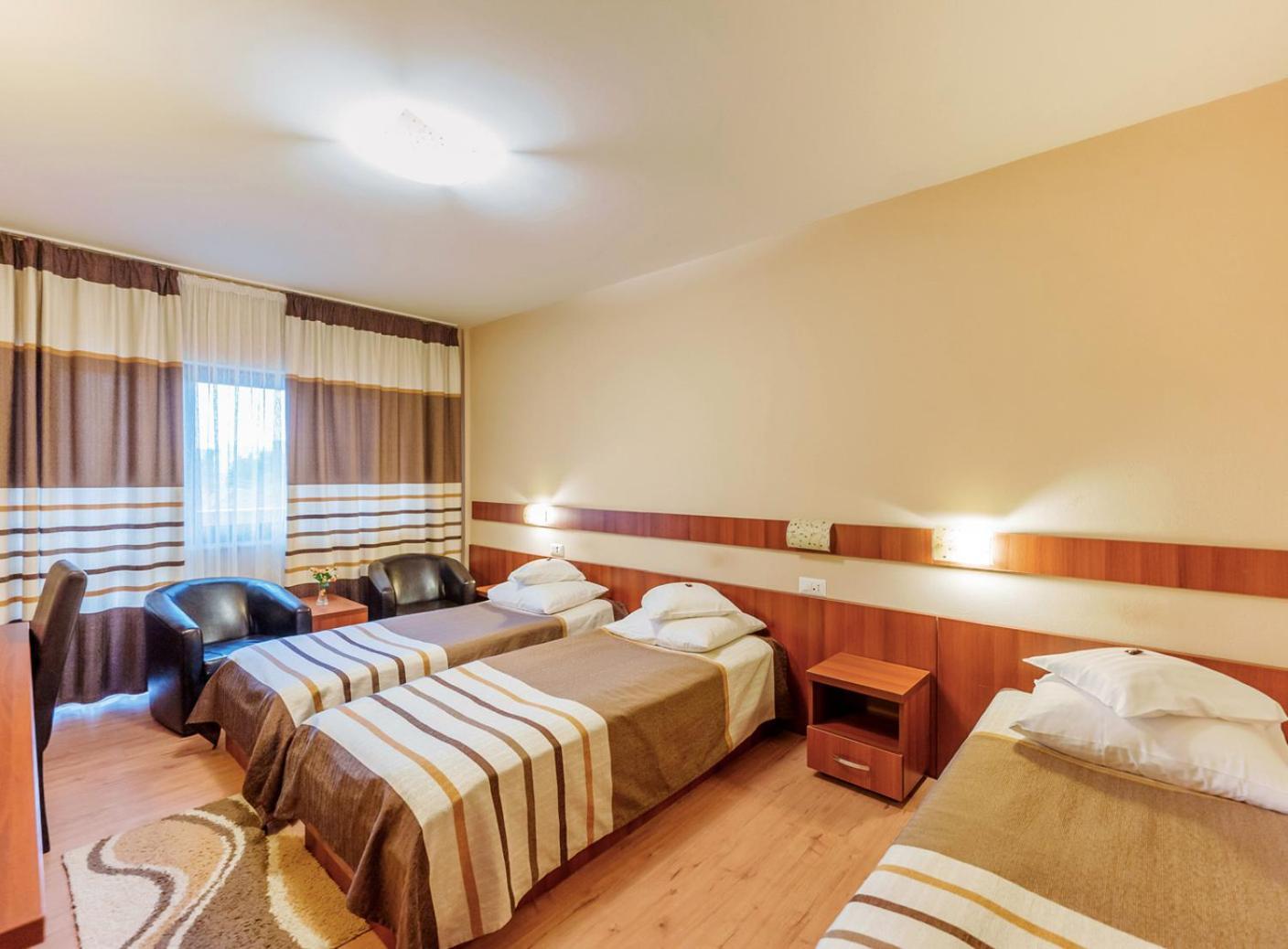 Hotel Crisana Arad Esterno foto